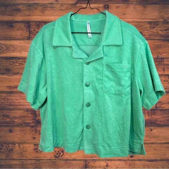 5 for $25🔥Fabletics Island Terry Boxy Button Up Shirt Medium - Picture 1 of 6